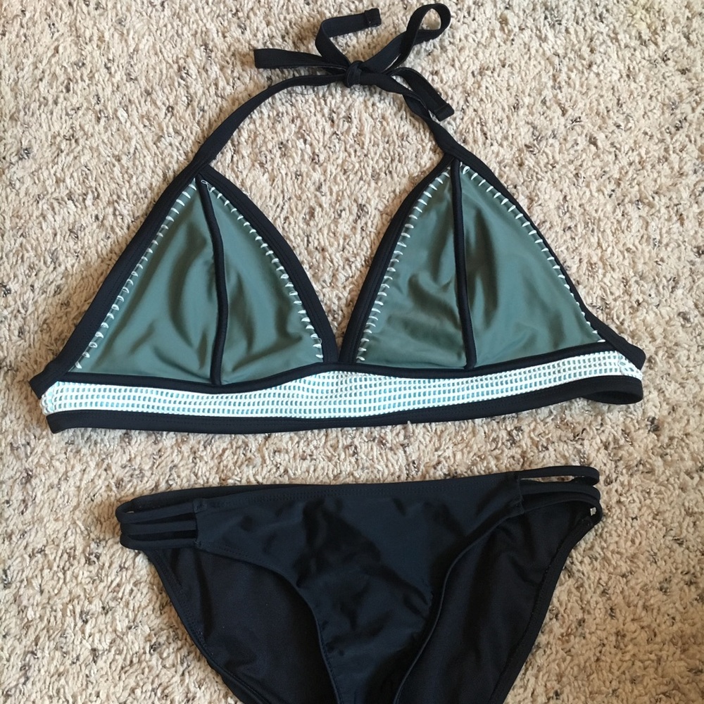 Bathing suit!